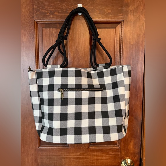 Farmhouse is my Style Handbags - New in bag! Farmhouse is my Style black and white check bag!